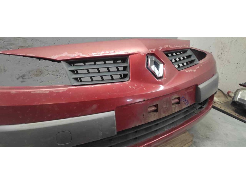 Recambio de paragolpes delantero para renault megane ii berlina 5p confort authentique referencia OEM IAM   