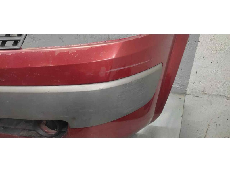 Recambio de paragolpes delantero para renault megane ii berlina 5p confort authentique referencia OEM IAM   