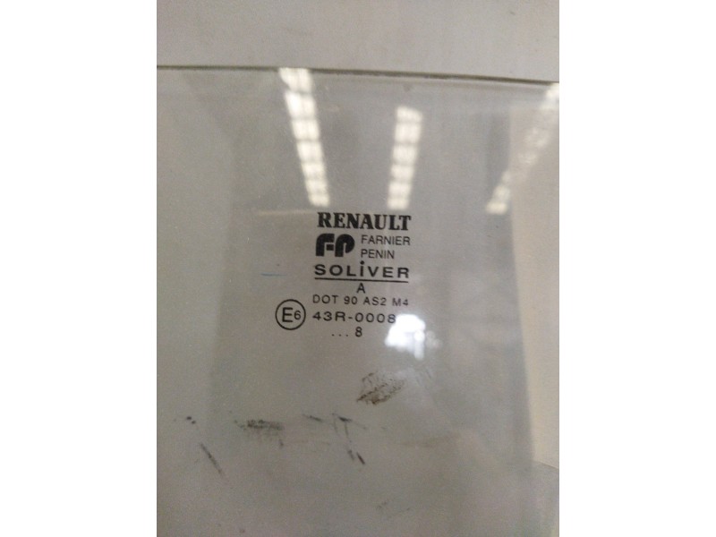 Recambio de luna delantera derecha para renault hd 340.18 / 26 premium e2 referencia OEM IAM   