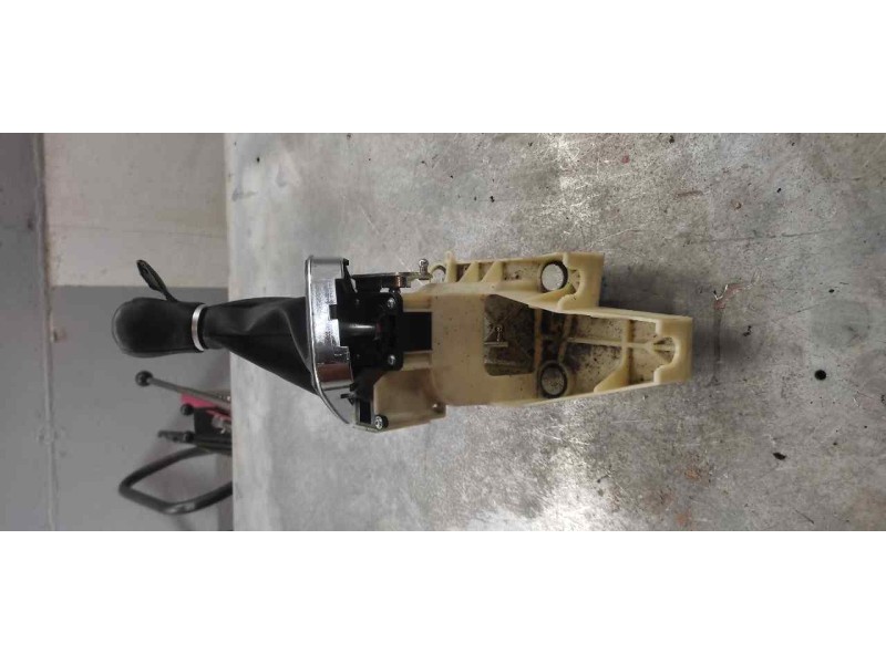 Recambio de palanca cambio para ford mondeo berlina (ge) ambiente (06.2003) (d) referencia OEM IAM 3S7R7K387KD  