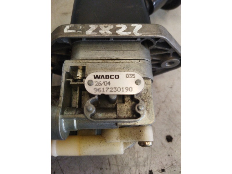 Recambio de palanca freno de mano para man l 2000 evolution 6.9 diesel referencia OEM IAM 81523156150 9617230190 