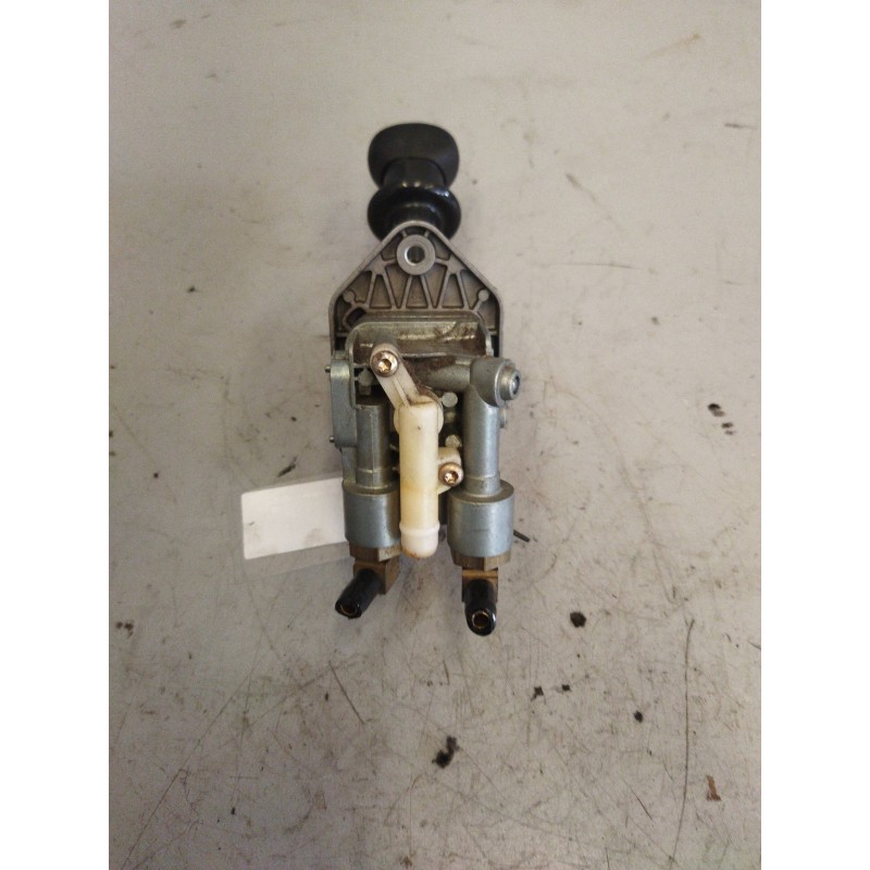 Recambio de palanca freno de mano para man l 2000 evolution 6.9 diesel referencia OEM IAM 81523156150 9617230190 