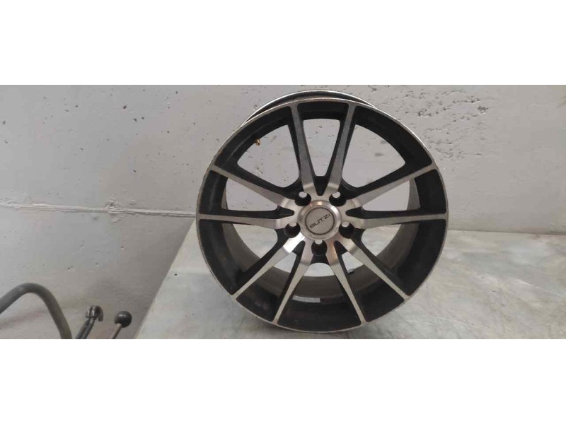 Recambio de juego llantas para volkswagen golf v berlina (1k1) conceptline (e) referencia OEM IAM  17 X 7.5J ET42 17´´-5 TORNILL