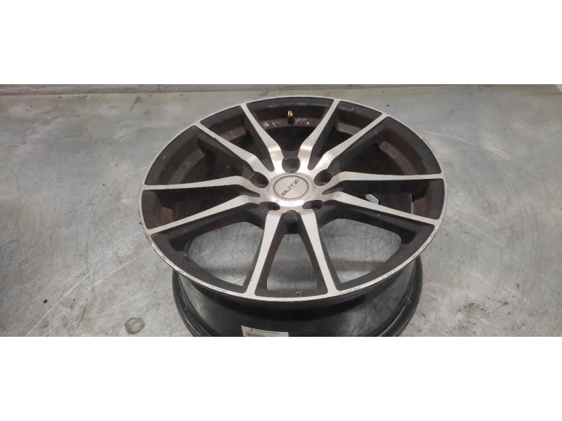 Recambio de juego llantas para volkswagen golf v berlina (1k1) conceptline (e) referencia OEM IAM  17 X 7.5J ET42 17´´-5 TORNILL