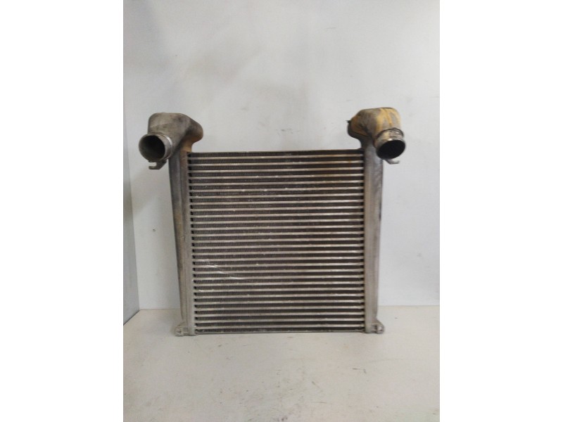 Recambio de intercooler para man l 2000 evolution 6.9 diesel referencia OEM IAM 81061300135  