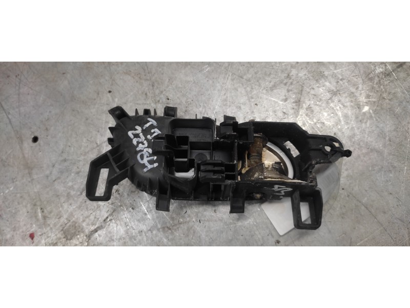 Recambio de maneta interior trasera izquierda para nissan qashqai (j11) acenta referencia OEM IAM   