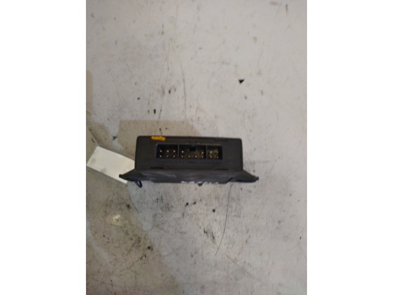 Recambio de modulo electronico para nissan trucks atleon 140 referencia OEM IAM 11069D8711  