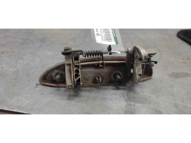 Recambio de maneta exterior delantera derecha para renault scenic (ja..) 1.9 dci authentique referencia OEM IAM   
