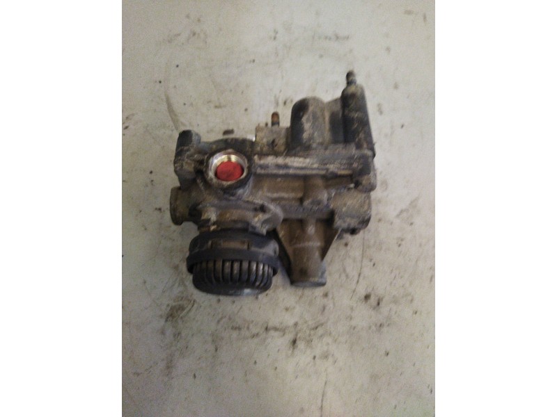 Recambio de valvula aire para daf serie xf105.xxx fsa 4x2 space-cab referencia OEM IAM 1448019 4802020050 