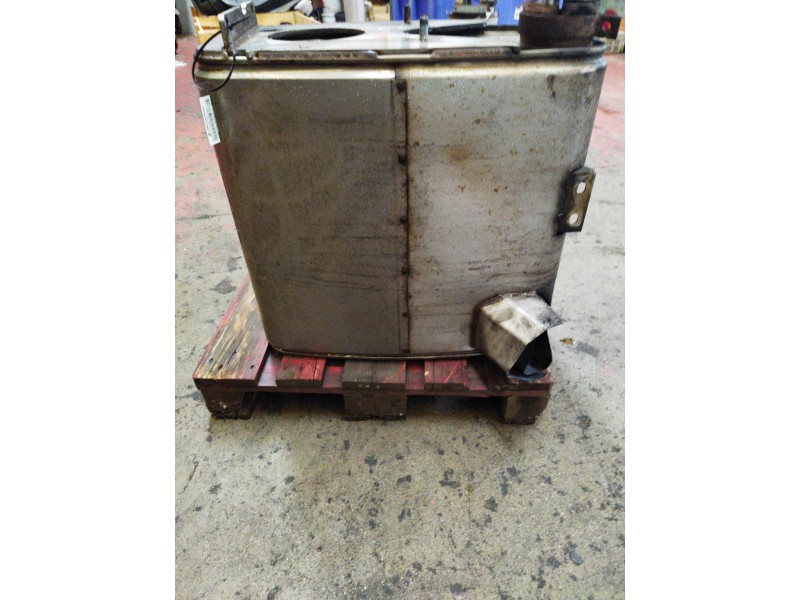 Recambio de silenciador trasero para man tg - a 18.xxx 10.5 diesel referencia OEM IAM 81151010425  