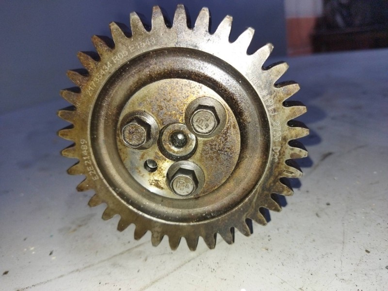 Recambio de arbol de levas para renault midlum referencia OEM IAM   