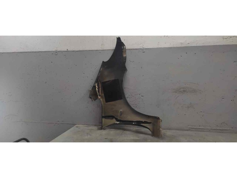 Recambio de aleta delantera izquierda para citroen xsara picasso 1.6 hdi 90 exclusive referencia OEM IAM   