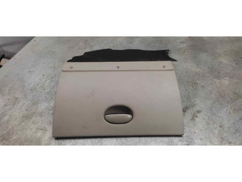 Recambio de guantera para citroen xsara picasso 1.6 hdi 90 exclusive referencia OEM IAM 9637058577  