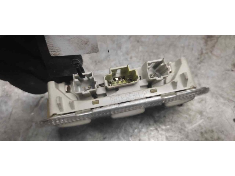 Recambio de luz interior para citroen xsara picasso 1.6 hdi 90 exclusive referencia OEM IAM   