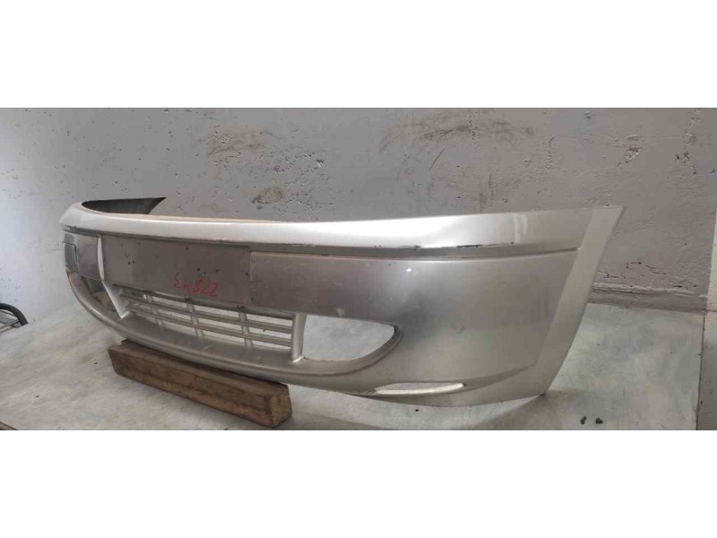 Recambio de paragolpes delantero para ford fiesta berlina ghia referencia OEM IAM   