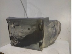 Recambio de guardabarros delantero izquierdo para volvo fh xxx 12.8 diesel referencia OEM IAM 20453900  