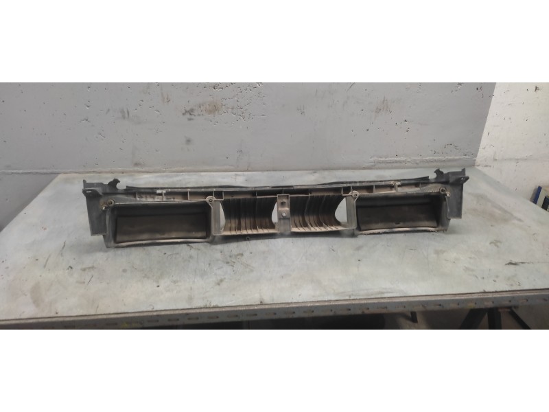 Recambio de refuerzo paragolpes trasero para citroen c3 1.4 audace referencia OEM IAM   