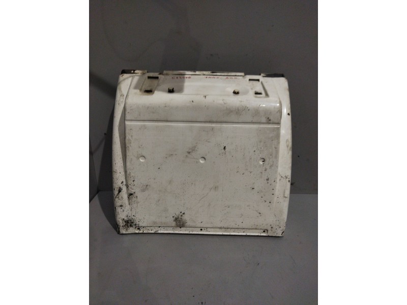 Recambio de guardabarros trasero izquierdo para man tgx 18.xxx 12.4 diesel referencia OEM IAM  PARTE DELANTERA 