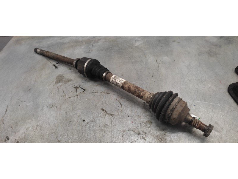 Recambio de transmision delantera derecha para peugeot 307 berlina (s2) x-line referencia OEM IAM 9637117880  