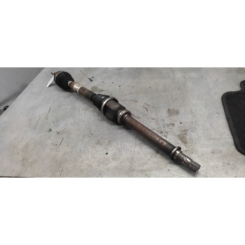 Recambio de transmision delantera derecha para renault megane ii classic berlina confort authentique referencia OEM IAM 82003792