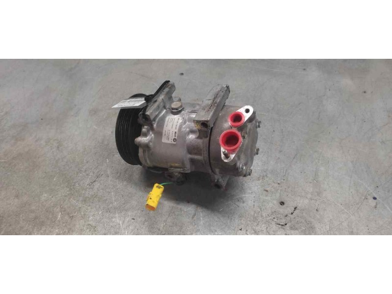 Recambio de compresor aire acondicionado para peugeot 307 (s1) xs referencia OEM IAM 8FK351134331 HELLA 