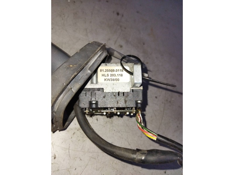 Recambio de mando limpia para man tg - a 18.xxx 12.8 diesel referencia OEM IAM 81255090118  