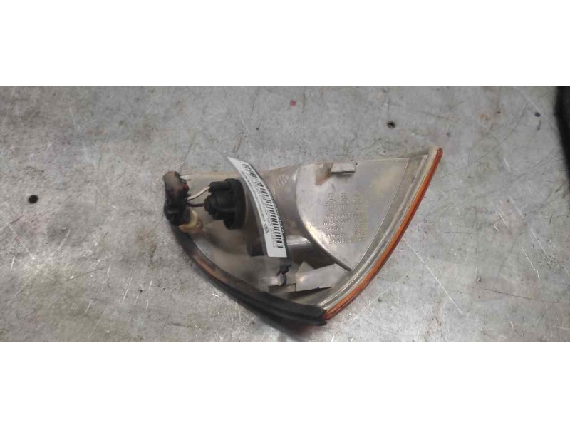 Recambio de piloto delantero derecho para suzuki swift sf berlina (ea) gti referencia OEM IAM   2 PINS