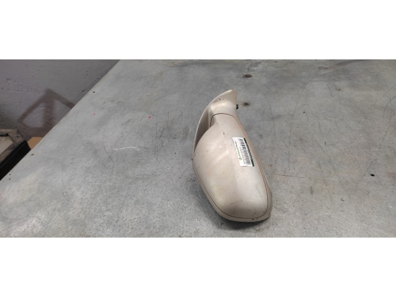 Recambio de retrovisor derecho para peugeot 307 (s1) xs referencia OEM IAM   6 CABLES