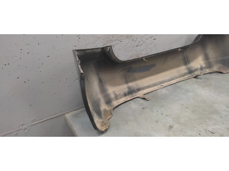 Recambio de paragolpes trasero para toyota corolla (e12) 1.6 16v referencia OEM IAM   