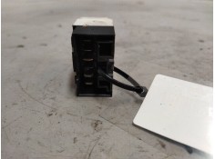 Recambio de mando elevalunas delantero izquierdo para iveco stralis (as) referencia OEM IAM    2