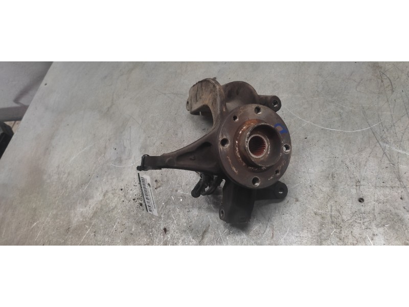 Recambio de mangueta delantera derecha para renault megane ii berlina 5p confort authentique referencia OEM IAM   