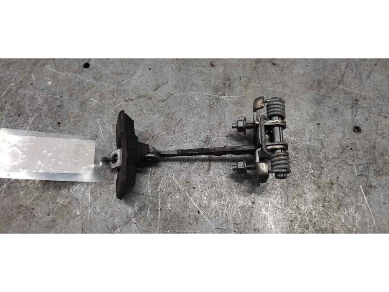 Recambio de retenedor puerta para dacia duster ambiance 4x2 referencia OEM IAM   DELANTERA IZQUIERDA