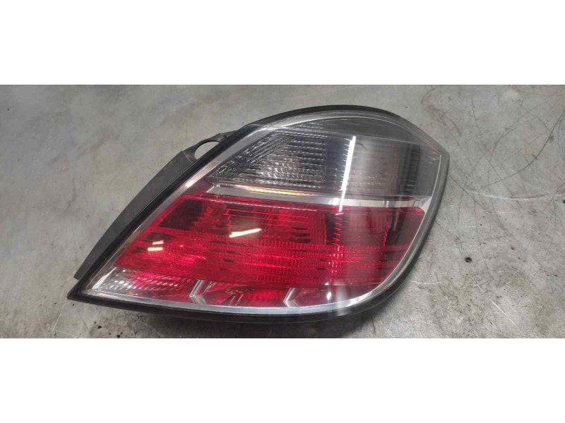 Recambio de piloto trasero derecho para opel astra h ber. cosmo referencia OEM IAM   6 PINS