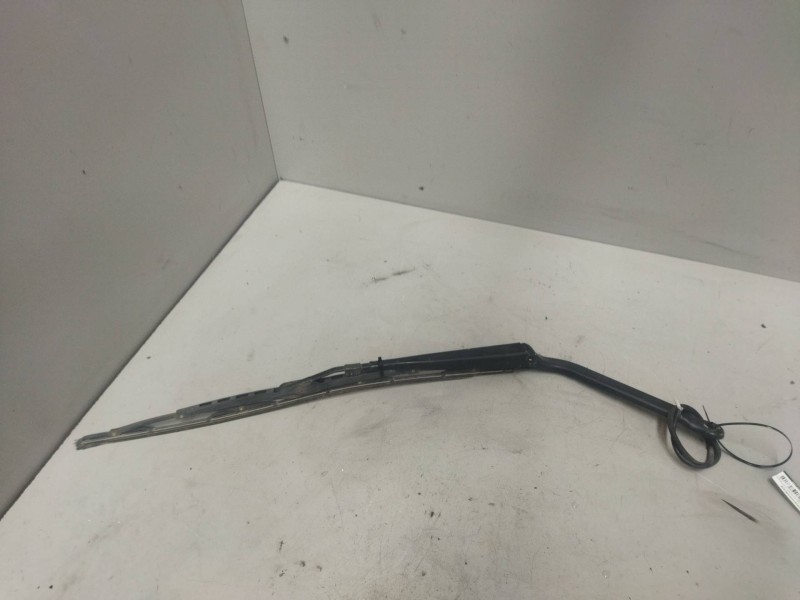 Recambio de brazo limpia delantero izquierdo para man tg - a 18.xxx 12.4 diesel referencia OEM IAM   