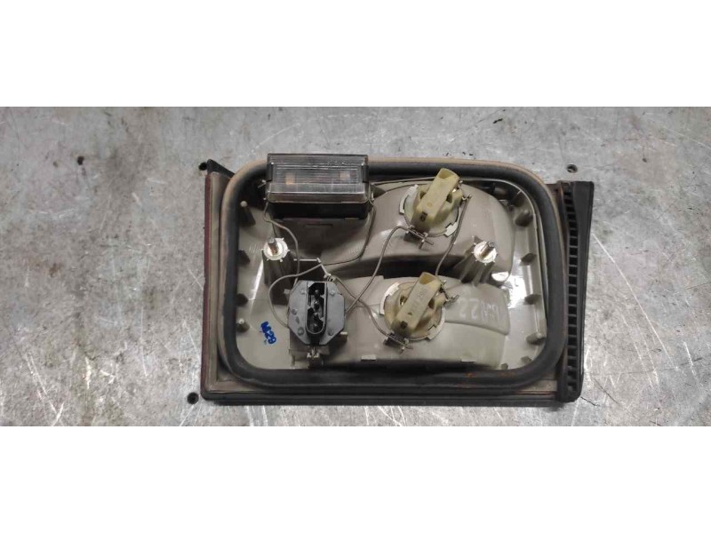 Recambio de piloto trasero izquierdo interior para bmw serie 5 berlina (e34) 525tds referencia OEM IAM   