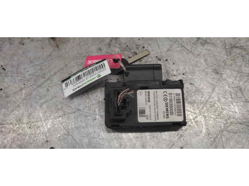 Recambio de conmutador de arranque para renault scenic ii authentique referencia OEM IAM 8200125077 S118539002D 