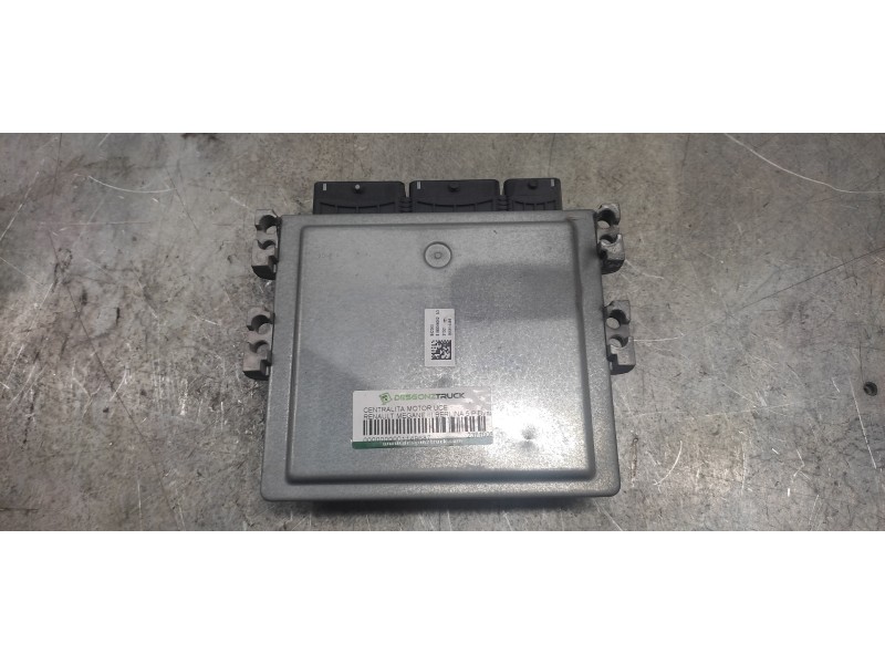 Recambio de centralita motor uce para renault megane iii berlina 5 p dynamique referencia OEM IAM 237100307R S180067106A 