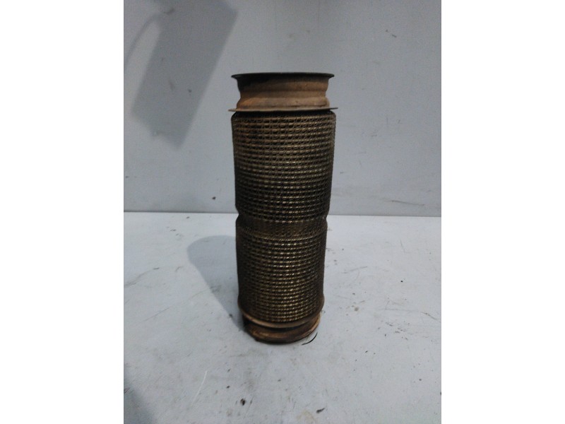 Recambio de tubo para man tgx 18.xxx 12.4 diesel referencia OEM IAM 81152105016  FLECTOR TUBO ESCAPE