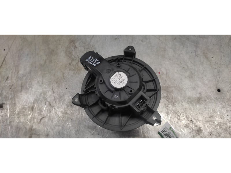 Recambio de ventilador calefaccion para ford tourneo courier (c4a) ambiente referencia OEM IAM AV1119846AB 0130115579 2 PINS