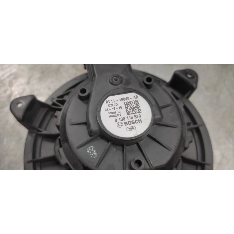 Recambio de ventilador calefaccion para ford tourneo courier (c4a) ambiente referencia OEM IAM AV1119846AB 0130115579 2 PINS