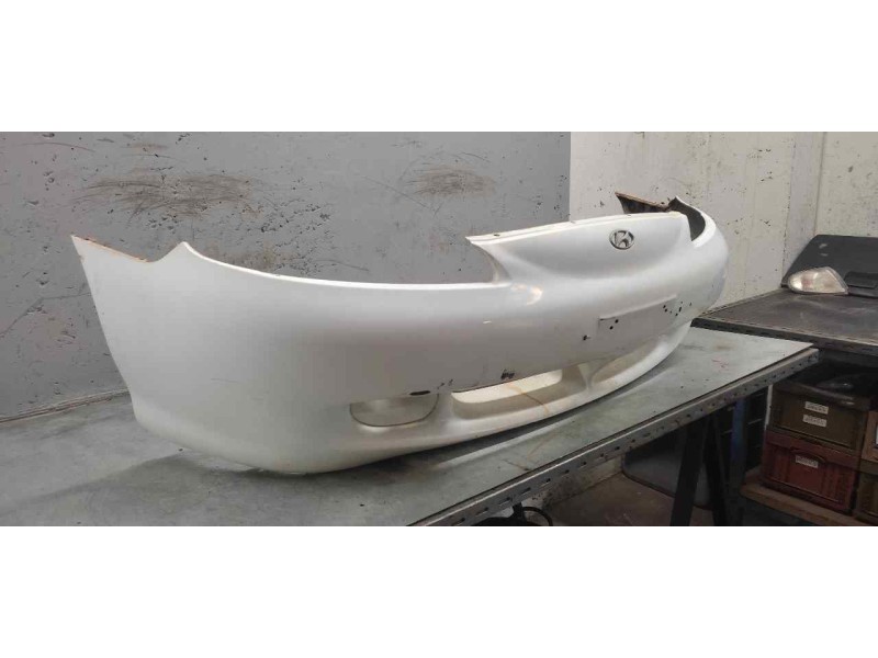 Recambio de paragolpes delantero para hyundai lantra berlina (rd) 1.6 gls referencia OEM IAM   