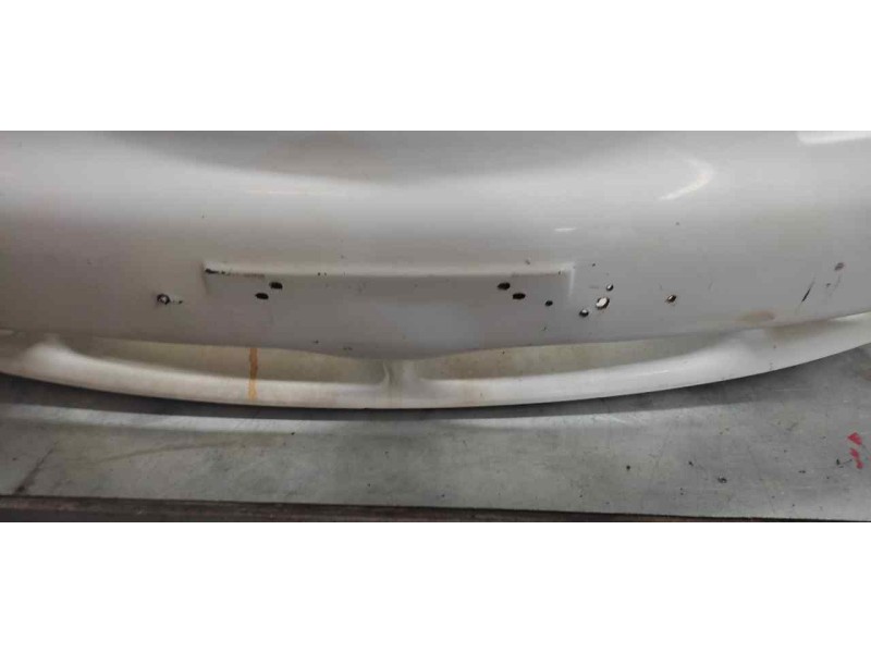 Recambio de paragolpes delantero para hyundai lantra berlina (rd) 1.6 gls referencia OEM IAM   