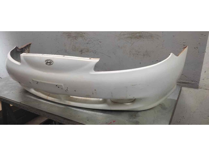 Recambio de paragolpes delantero para hyundai lantra berlina (rd) 1.6 gls referencia OEM IAM   