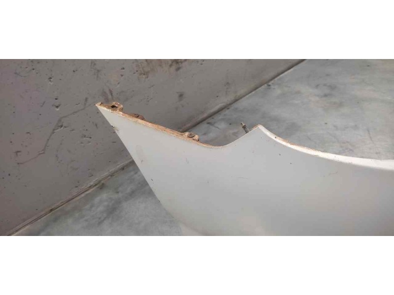 Recambio de paragolpes delantero para hyundai lantra berlina (rd) 1.6 gls referencia OEM IAM   