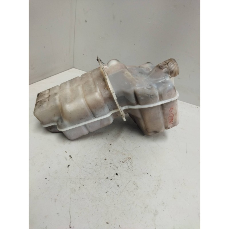 Recambio de deposito expansion para scania serie p/g/r (l-clase) 11.7 diesel referencia OEM IAM 1855164  