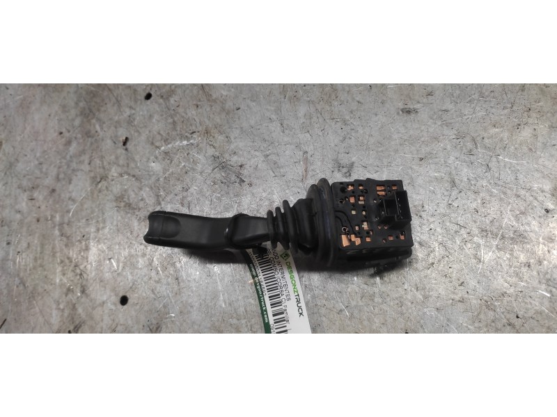 Recambio de mando intermitentes para opel combo (corsa c) familiar referencia OEM IAM 09185413 4 PINS 