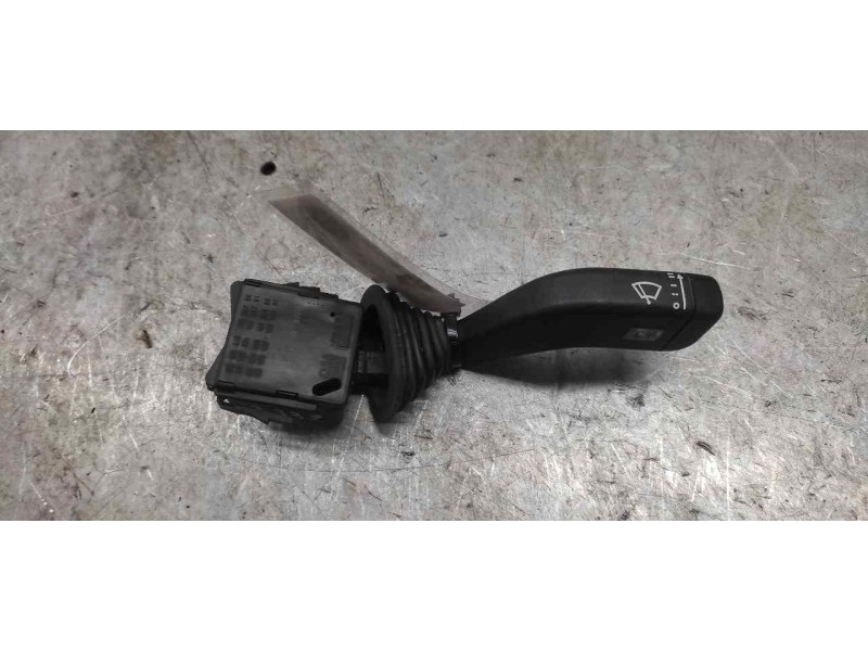 Recambio de mando limpia para opel combo (corsa c) familiar referencia OEM IAM 09185413  