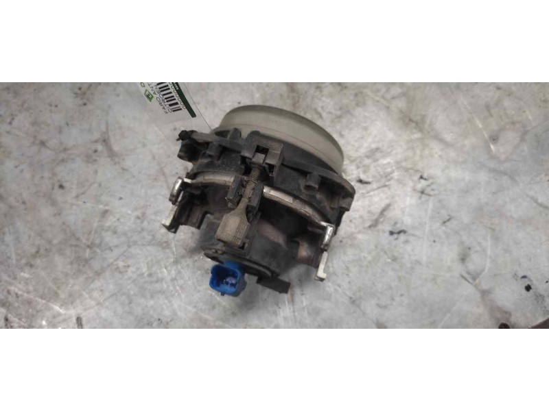 Recambio de faro antiniebla derecho para citroen xsara picasso 2.0 hdi referencia OEM IAM   2 PINS