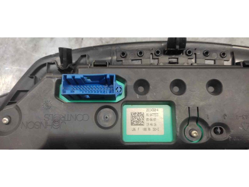 Recambio de cuadro instrumentos para citroen c4 berlina 1.6 16v hdi referencia OEM IAM 96631954ZD NS6477573U 
