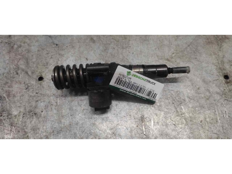 Recambio de inyector para seat altea (5p1) 2.0 tdi referencia OEM IAM 0414720404 2 PINS 